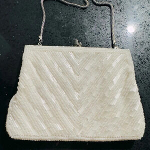 Vintage hand beaded glass gold kisslock cream chain clutch purse Cocktail Bag